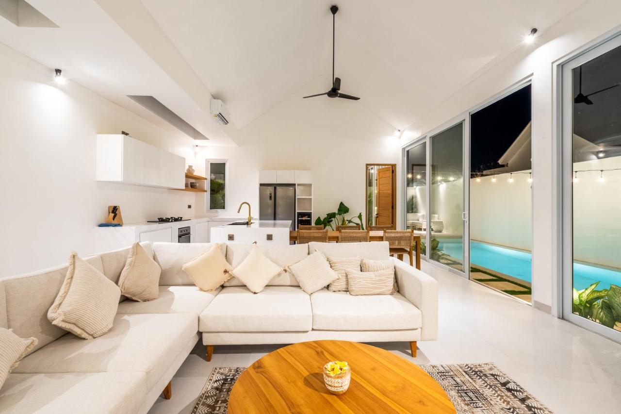 Casa Blanca Villa By Betterplace Uluwatu Exterior foto